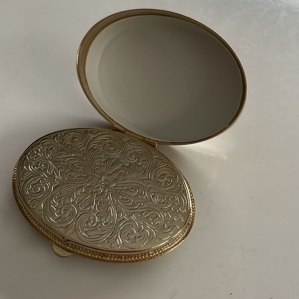 Angel jewelry case - Picture 4 of 4